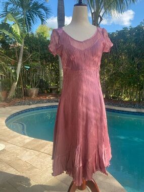 Komarov Rose Pink Crinkled Midi Dress
